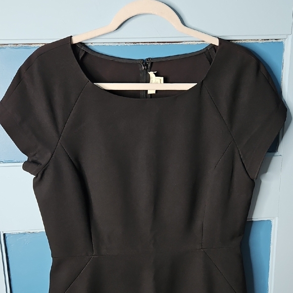 J Crew Elegant Black Dress - Picture 4 of 10